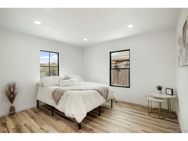 820 Bronco Rd, Denver, CO 80221