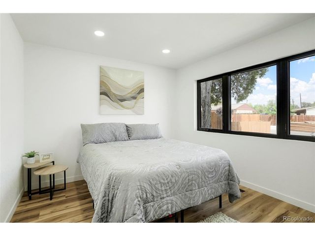 820 Bronco Rd, Denver, CO 80221