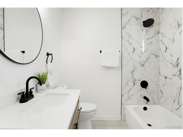 820 Bronco Rd, Denver, CO 80221