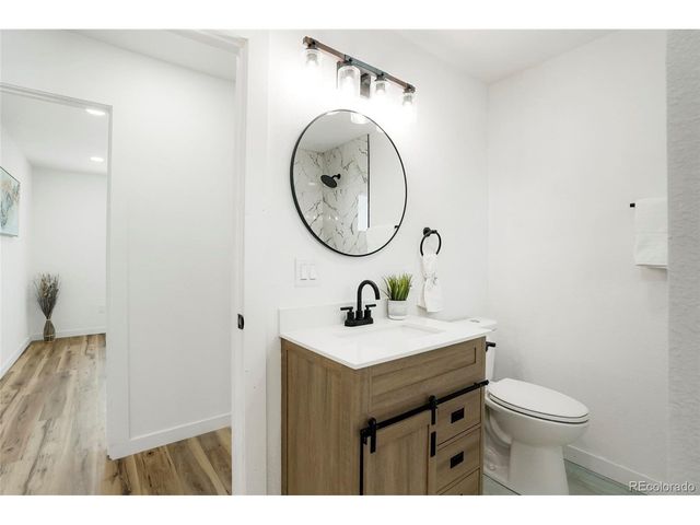 820 Bronco Rd, Denver, CO 80221