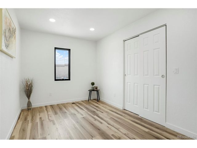 820 Bronco Rd, Denver, CO 80221