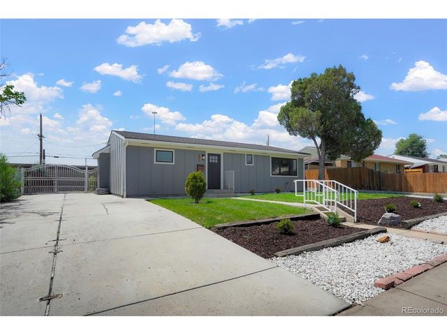820 Bronco Rd, Denver, CO 80221