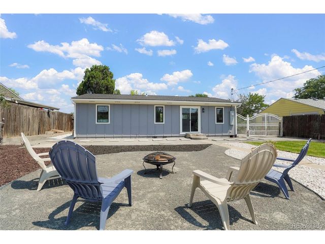 820 Bronco Rd, Denver, CO 80221