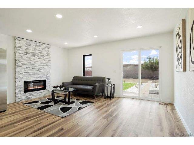 820 Bronco Rd, Denver, CO 80221