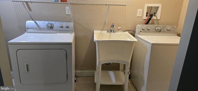 3111 GLENDALE, Baltimore, MD 21234