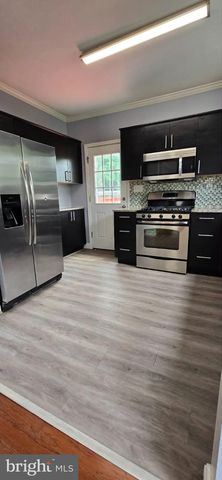 3111 GLENDALE, Baltimore, MD 21234