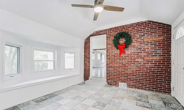 308 Forest Parkway, Manchester, MO 63021