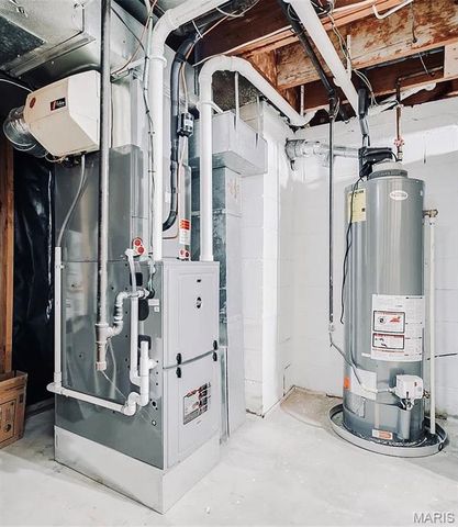 308 Forest Parkway, Manchester, MO 63021