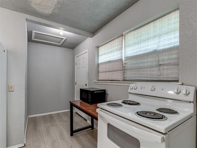 137 N O Avenue, El Reno, OK 73036