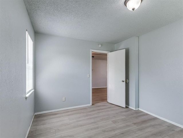 137 N O Avenue, El Reno, OK 73036