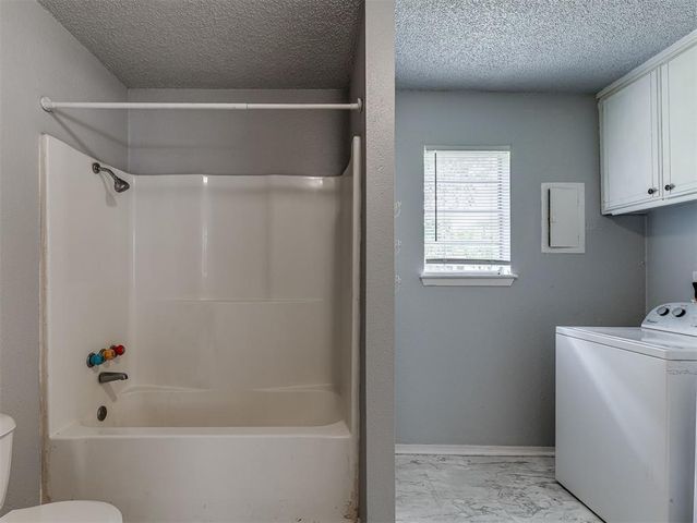 137 N O Avenue, El Reno, OK 73036
