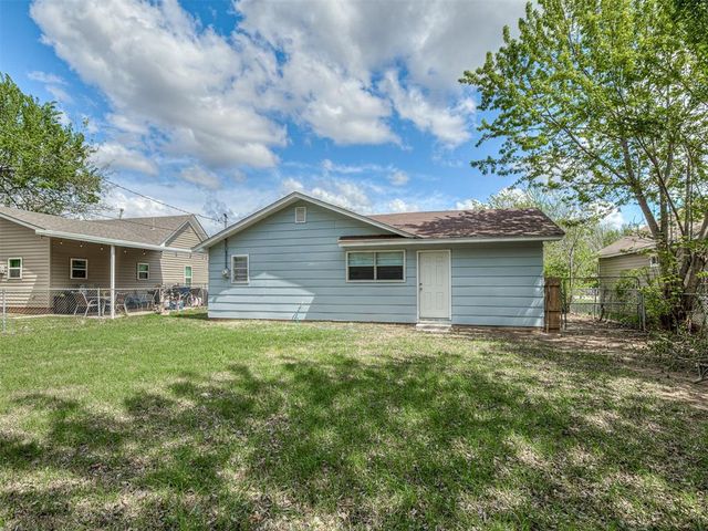 137 N O Avenue, El Reno, OK 73036