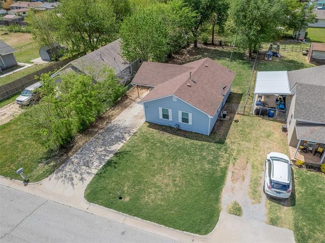 137 N O Avenue, El Reno, OK 73036