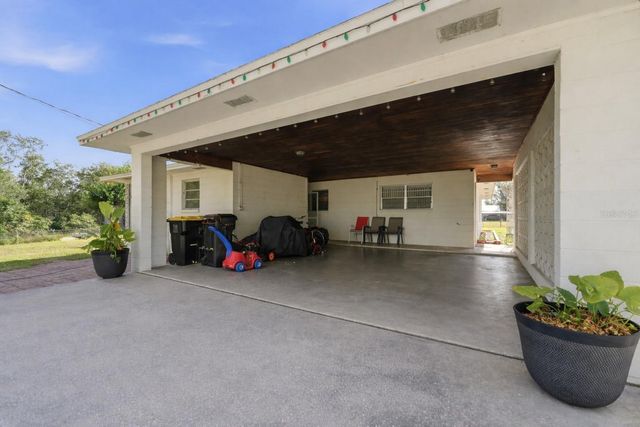 518 W LAKE WALES ROAD N, Lake Wales, FL 33859