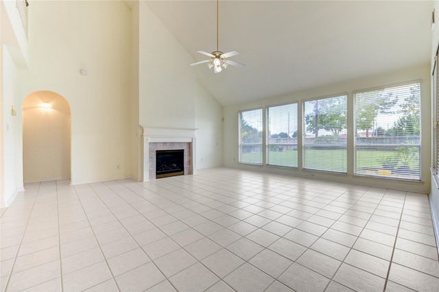 5326 Hanneck Valley Lane, Katy, TX 77450