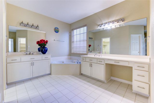 5326 Hanneck Valley Lane, Katy, TX 77450