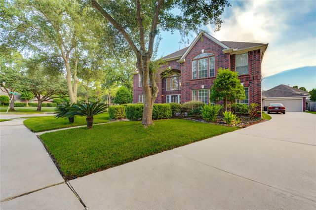 5326 Hanneck Valley Lane, Katy, TX 77450