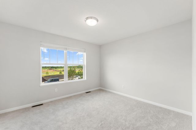 1032 Adamstown Drive, Rosemount, MN 55068