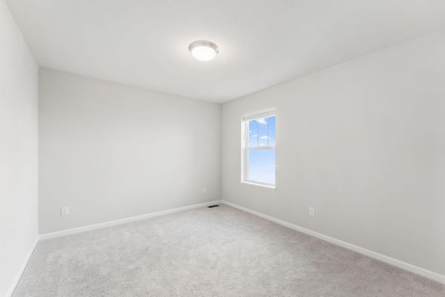 1032 Adamstown Drive, Rosemount, MN 55068