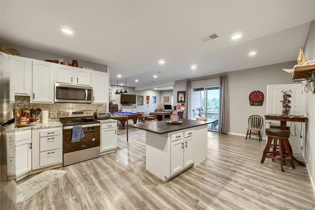 18471 W 93rd Place, Arvada, CO 80007