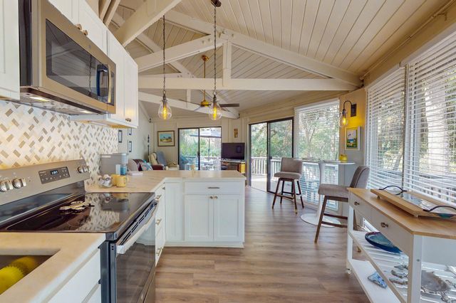 8 Dunecrest Trace, Johns Island, SC 29455