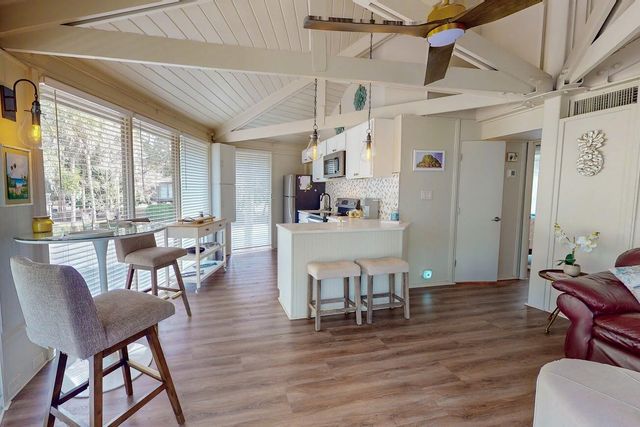 8 Dunecrest Trace, Johns Island, SC 29455