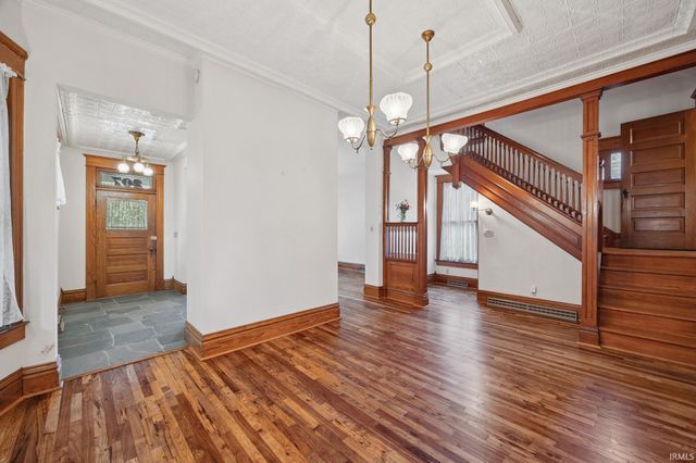 207 S 9th Street, Lafayette, IN 47901