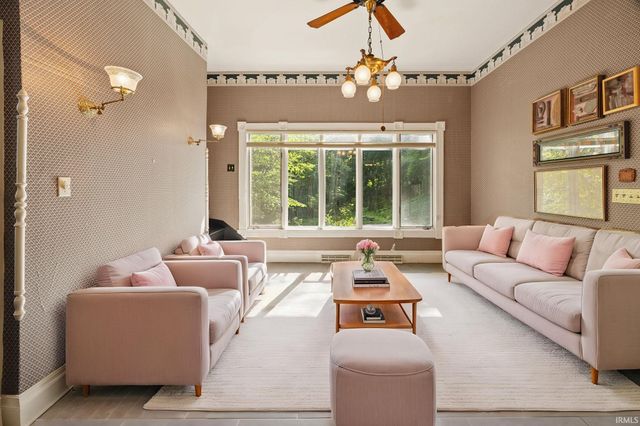 207 S 9th Street, Lafayette, IN 47901