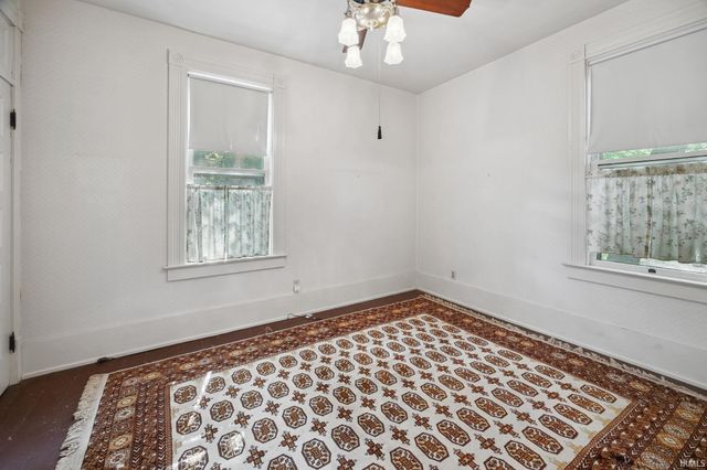 207 S 9th Street, Lafayette, IN 47901