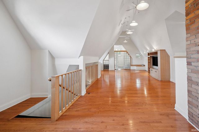 207 S 9th Street, Lafayette, IN 47901