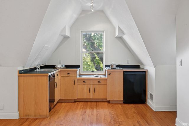 207 S 9th Street, Lafayette, IN 47901