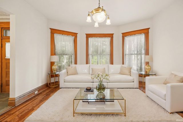 207 S 9th Street, Lafayette, IN 47901