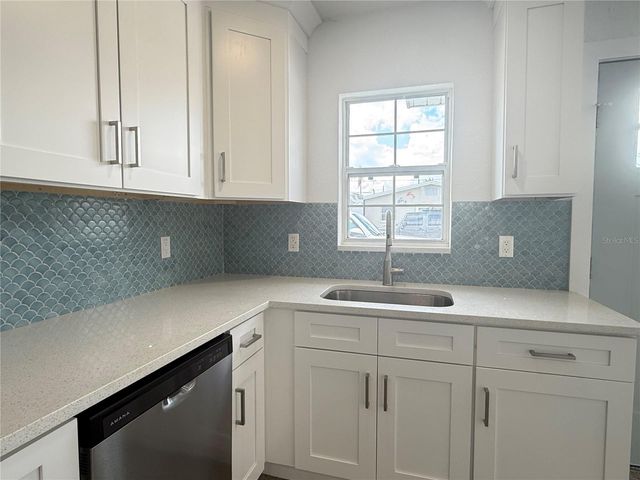 119 147TH AVENUE E A, Madeira Beach, FL 33708