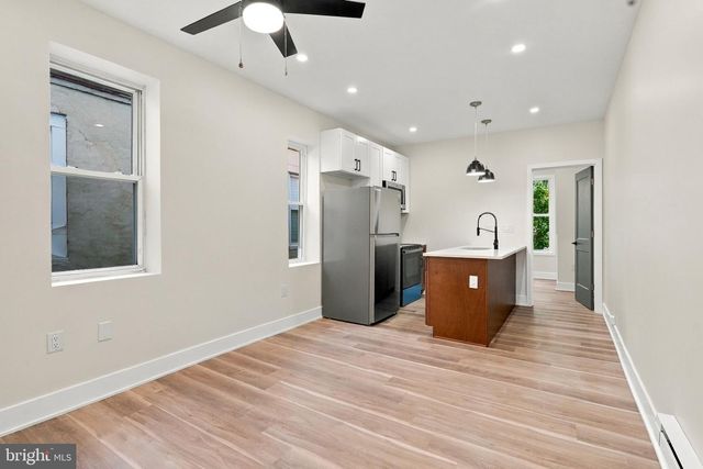 2645 N 8TH ST, Philadelphia, PA 19133