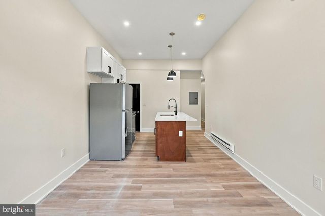 2645 N 8TH ST, Philadelphia, PA 19133