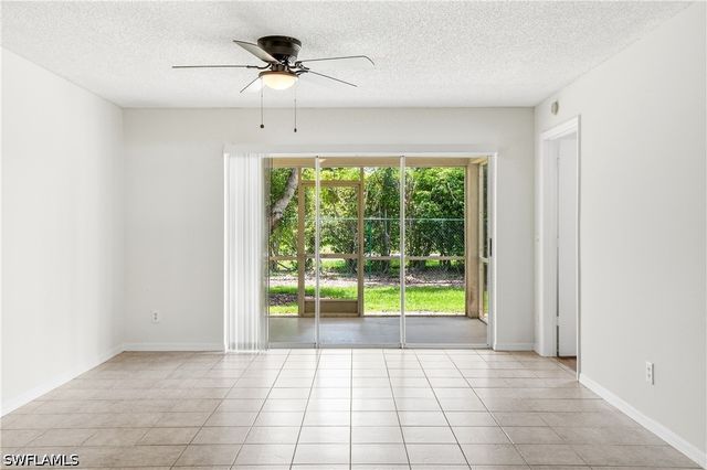 7774 Jewel LN 102, Naples, FL 34109