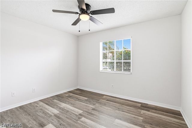 7774 Jewel LN 102, Naples, FL 34109