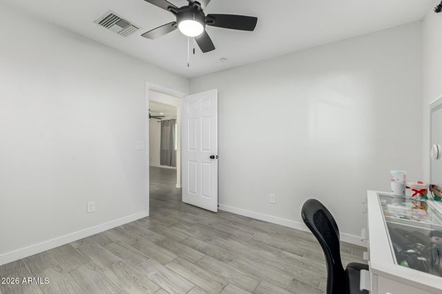 9215 S 7TH Avenue, Phoenix, AZ 85041