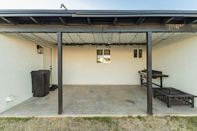 9215 S 7TH Avenue, Phoenix, AZ 85041