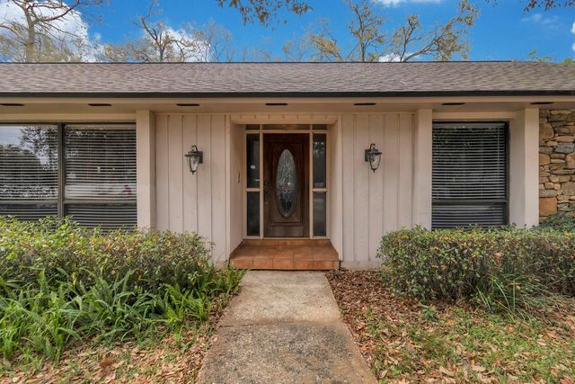 401 BLUE LAKE DRIVE, Longwood, FL 32779