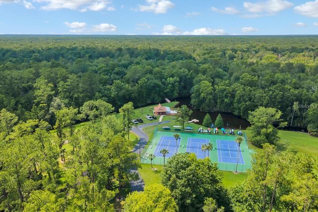 401 BLUE LAKE DRIVE, Longwood, FL 32779