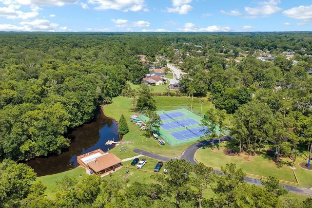 401 BLUE LAKE DRIVE, Longwood, FL 32779