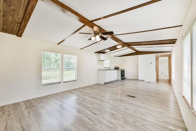 1749 Max Road 8, Pearland, TX 77581