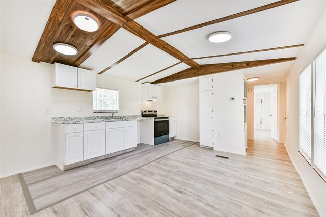 1749 Max Road 8, Pearland, TX 77581