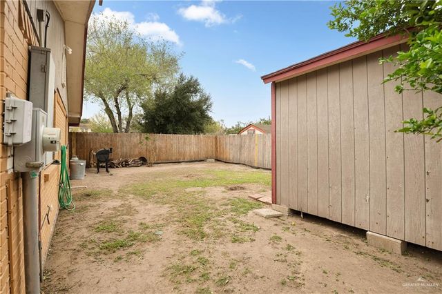 2721 N 27th Lane, Mcallen, TX 78501