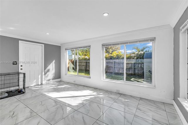 480 NE 51st St, Oakland Park, FL 33334