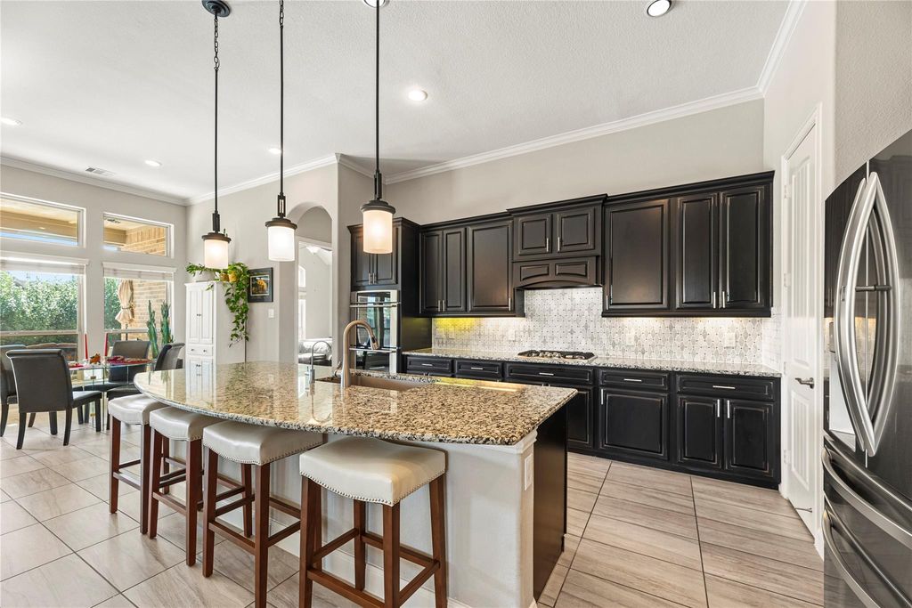 Image 19 of property listing at 6303 Nectar Grove Court, Katy, TX 77493