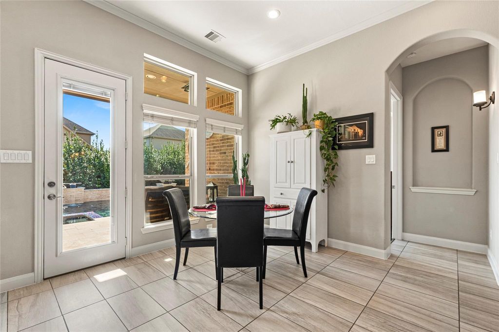 Image 24 of property listing at 6303 Nectar Grove Court, Katy, TX 77493