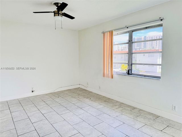 2225 Polk St 11B, Hollywood, FL 33020