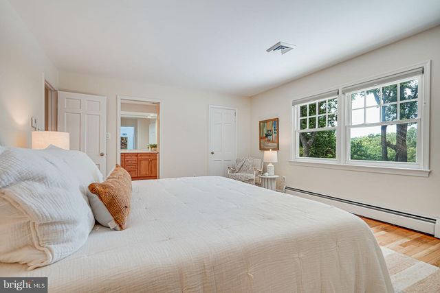 6018 ONONDAGA RD, Bethesda, MD 20816